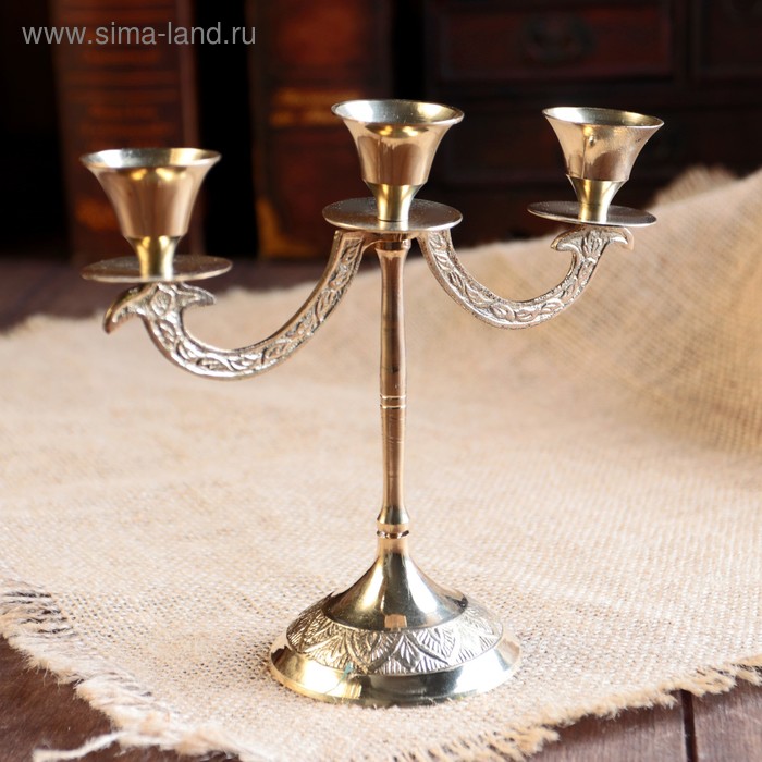 Подсвечник латунь "Идилия" 18х7х15 см
Подсвечник латунь "Идилия" 18х7х15 см