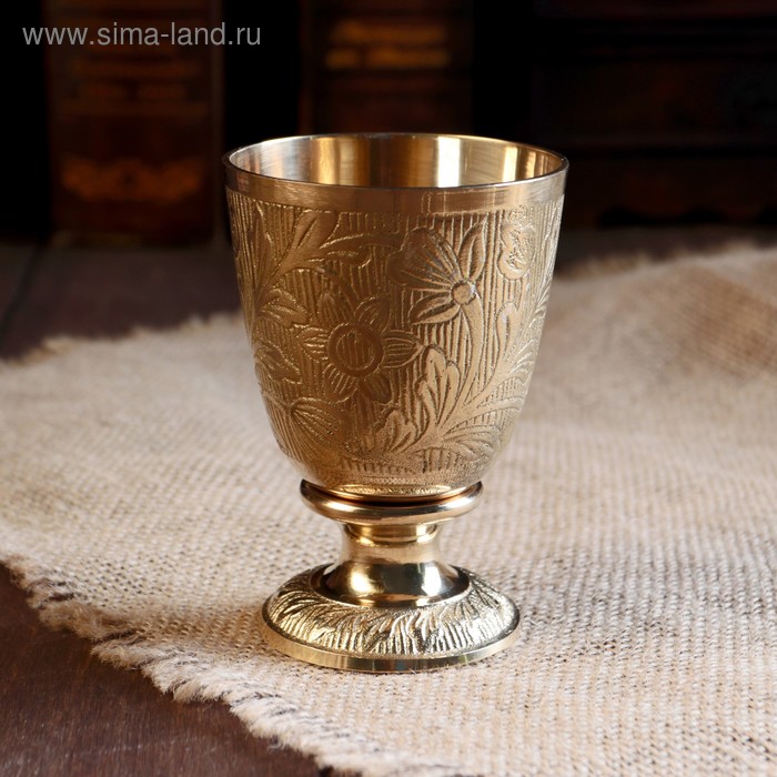 Рюмка латунь "Цветы" 7х7х10,5 см
Рюмка латунь "Цветы" 7х7х10,5 см