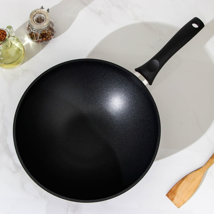Сковорода-Wok «Традиция», 3 л, d=28 см, пластиковая ручка, антипригарное покрытие, цвет чёрный
Сковорода-Wok «Традиция», 3 л, d=28 см, пластиковая ручка, антипригарное покрытие, цвет чёрный