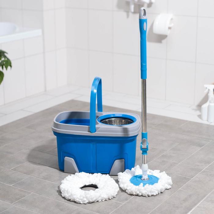 Набор для уборки: ведро на колёсиках с металлической центрифугой 17 л, швабра, запасная насадка из микрофибры
Набор для уборки: ведро на колёсиках с металлической центрифугой 17 л, швабра, запасная насадка из микрофибры