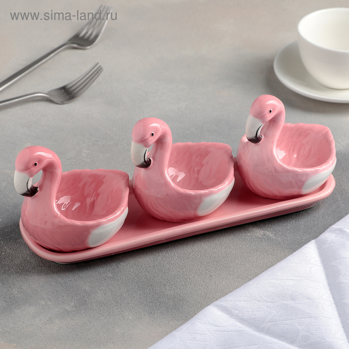 Набор соусников «Фламинго», 3 шт, на керамической подставке
Набор соусников «Фламинго», 3 шт, на керамической подставке