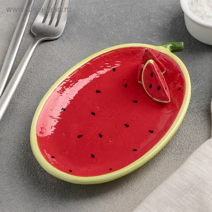 Блюдо сервировочное «Арбуз», 16×10,5×4 см, цвет красный
Блюдо сервировочное «Арбуз», 16×10,5×4 см, цвет красный