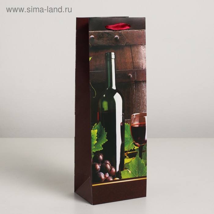 Пакет ламинированный под бутылку, 12 х 9 х 36 см
Пакет ламинированный под бутылку, 12 х 9 х 36 см