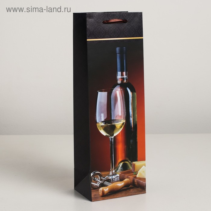 Пакет ламинированный под бутылку, 12 х 9 х 36 см
Пакет ламинированный под бутылку, 12 х 9 х 36 см