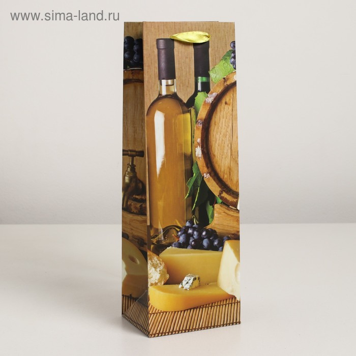 Пакет ламинированный под бутылку, 12 х 9 х 36 см
Пакет ламинированный под бутылку, 12 х 9 х 36 см