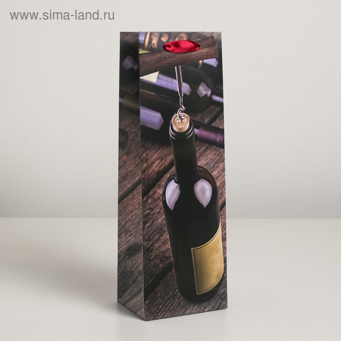 Пакет ламинированный под бутылку, 12 х 9 х 36 см
Пакет ламинированный под бутылку, 12 х 9 х 36 см