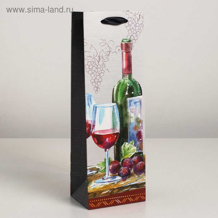 Пакет ламинированный под бутылку, 12 х 9 х 36 см
Пакет ламинированный под бутылку, 12 х 9 х 36 см