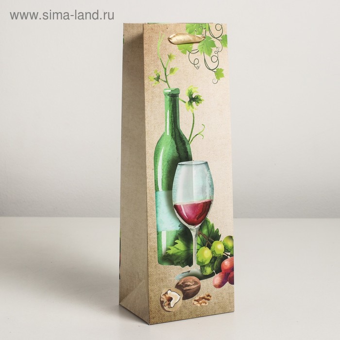 Пакет ламинированный под бутылку, 12 х 9 х 36 см
Пакет ламинированный под бутылку, 12 х 9 х 36 см