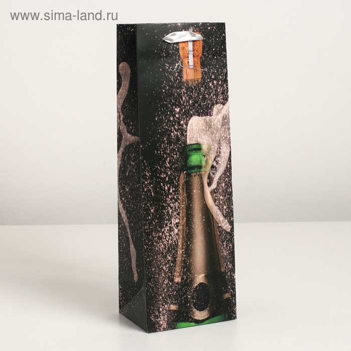 Пакет ламинированный под бутылку, 12 х 9 х 36 см
Пакет ламинированный под бутылку, 12 х 9 х 36 см