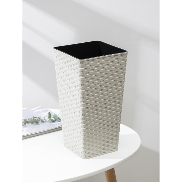 Кашпо для цветов со вставкой «Ротанг», 5,5 л (2,7 л), цвет белая роза
Кашпо для цветов со вставкой «Ротанг», 5,5 л (2,7 л), цвет белая роза