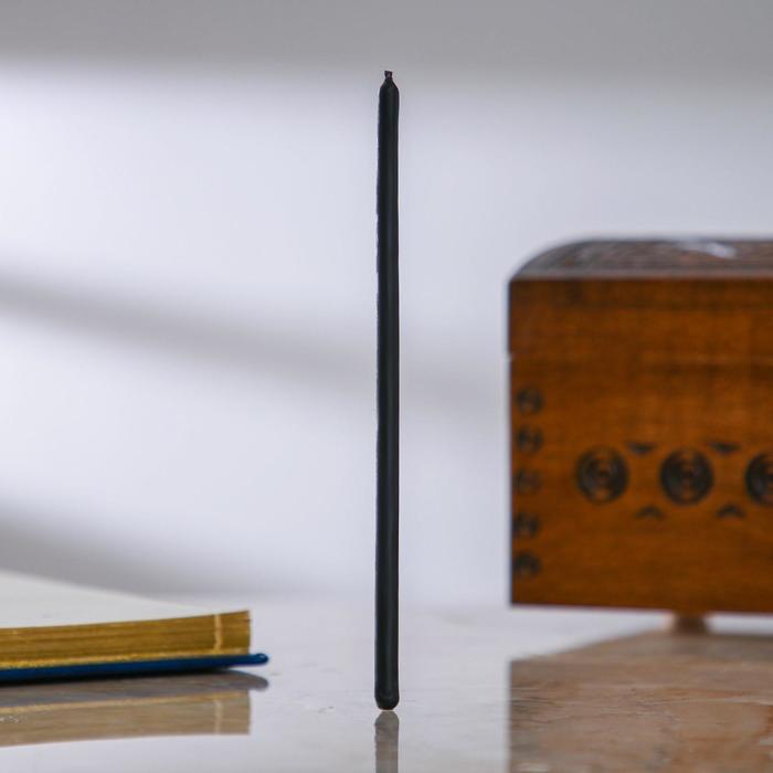 Свечи восковые двухчасовые, 5 шт, 0,7×26 см, цвет чёрный 
Свечи восковые двухчасовые, 5 шт, 0,7×26 см, цвет чёрный