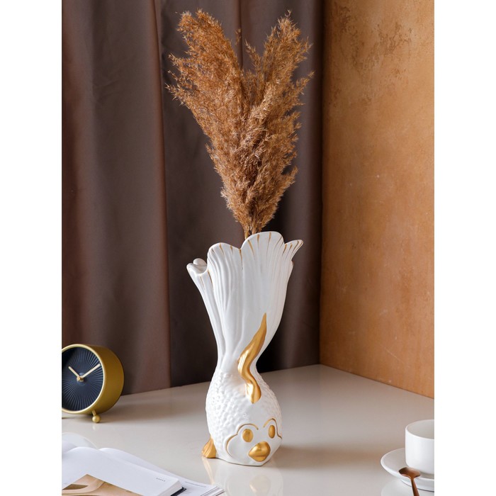 Ваза керамическая "Рыбка", настольная, декор золотистый, 32.5 см
Ваза керамическая "Рыбка", настольная, декор золотистый, 32.5 см