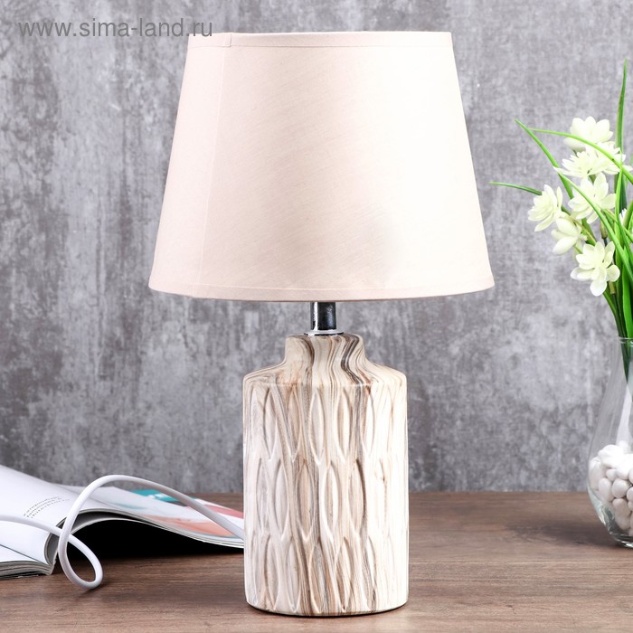 Лампа настольная "Филира" 1x40Вт E14 бежевый 20х20х33,5 см.
Лампа настольная "Филира" 1x40Вт E14 бежевый 20х20х33,5 см.