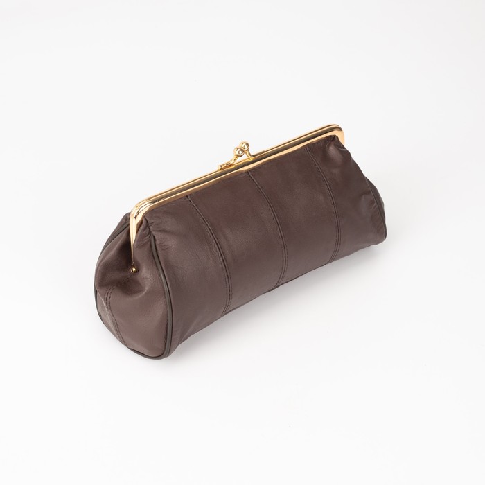 Косметичка на фермуаре, наружный карман, цвет коричневый
Косметичка на фермуаре, наружный карман, цвет коричневый