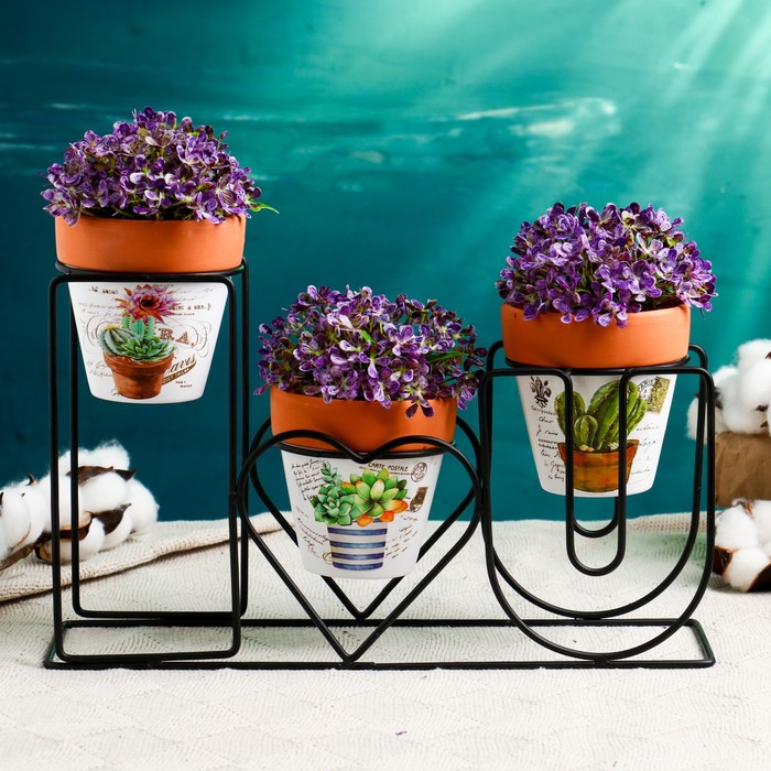 Набор кашпо "IloveU" 3шт, на подставке, 9х9см
Набор кашпо "IloveU" 3шт, на подставке, 9х9см