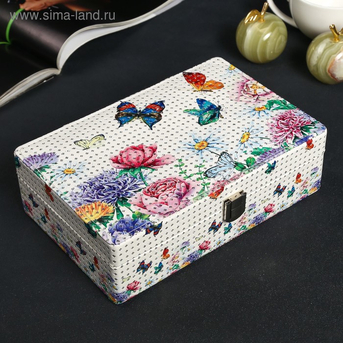 Шкатулка кожзам для украшений "Бабочки и цветы" с блёстками 7х14х21,5 см
Шкатулка кожзам для украшений "Бабочки и цветы" с блёстками 7х14х21,5 см