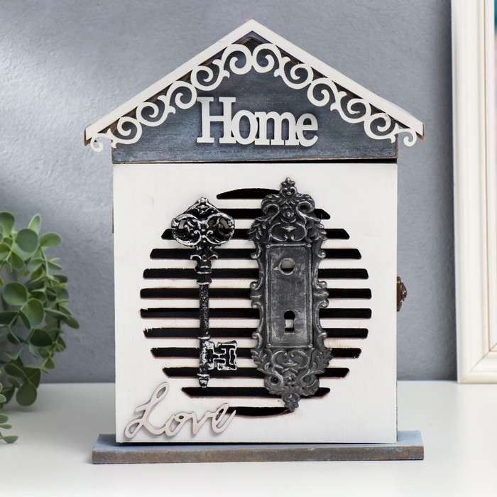 Ключница дерево 6 крючков домик "Замочная скважина и ключ" 30х23,5х6,5 см
Ключница дерево 6 крючков домик "Замочная скважина и ключ" 30х23,5х6,5 см