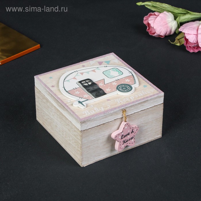 Шкатулка дерево "Прицеп" розовая 6,5х12х12 см
Шкатулка дерево "Прицеп" розовая 6,5х12х12 см