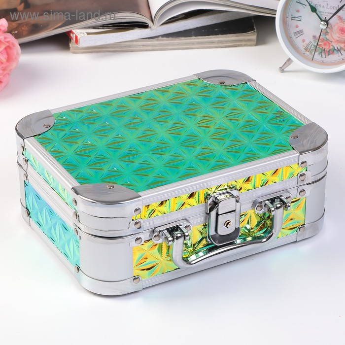 Шкатулка металлокаркас чемодан "3D треугольники" золото 8,5х23х18 см
Шкатулка металлокаркас чемодан "3D треугольники" золото 8,5х23х18 см