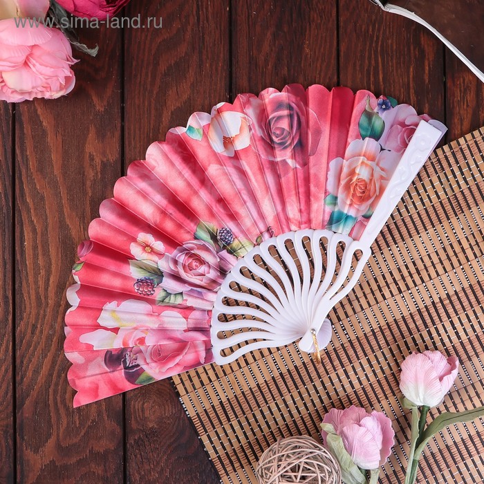 Веер пластик, текстиль "Крупные розы" изгиб МИКС 23см
Веер пластик, текстиль "Крупные розы" изгиб МИКС 23см