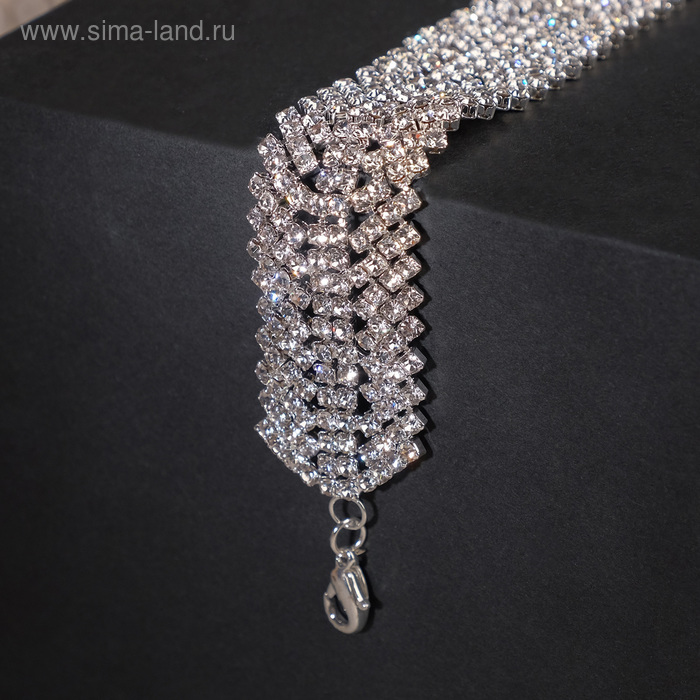 Браслет со стразами "Маскарад" широкая полоса, цвет белый в серебре, L=17,5 см
Браслет со стразами "Маскарад" широкая полоса, цвет белый в серебре, L=17,5 см