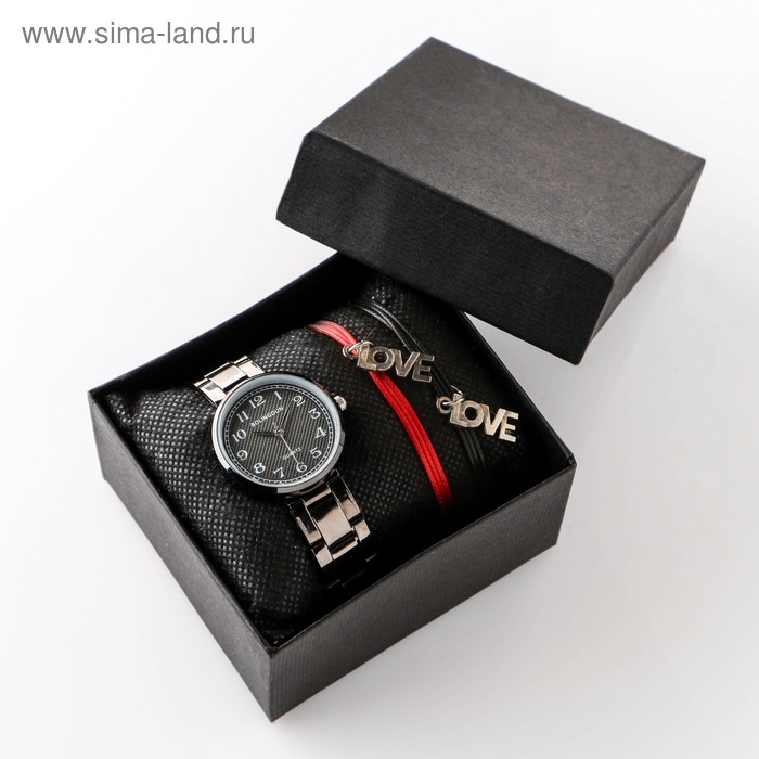 Подарочный набор 2 в 1 "Марко": наручные часы и браслет
Подарочный набор 2 в 1 "Марко": наручные часы и браслет