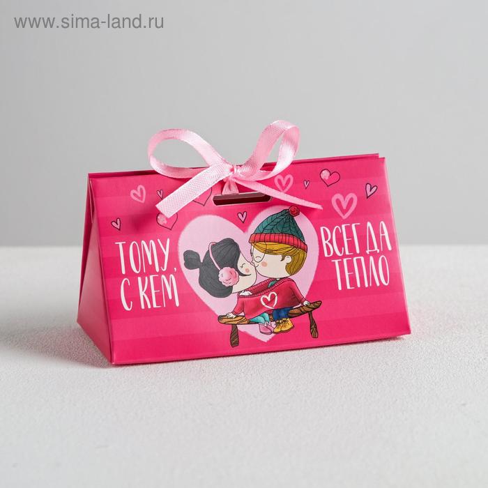 Бонбоньерка «Тому с кем всегда тепло», 10 × 5,5 × 5,5 см
Бонбоньерка «Тому с кем всегда тепло», 10 × 5,5 × 5,5 см