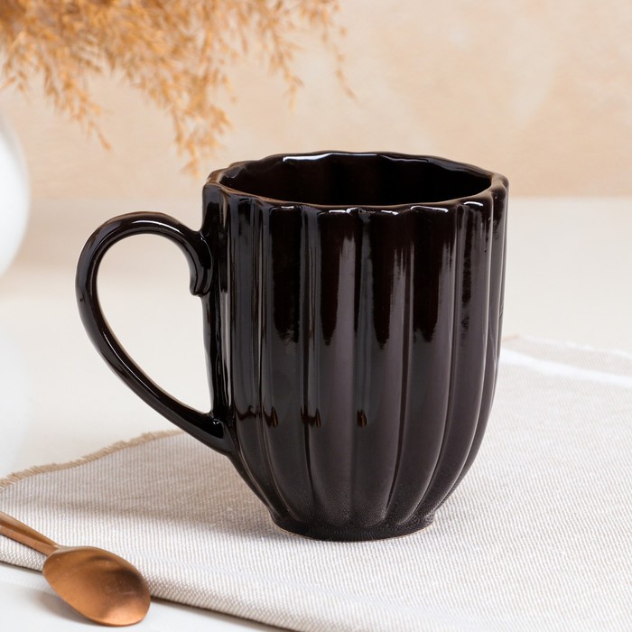 Кружка "Сердце дракона", коричневая, 0.4 л, 1 сорт
Кружка "Сердце дракона", коричневая, 0.4 л, 1 сорт