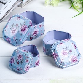 Шкатулка металл многогранник "Розы на голубом" набор 3 шт 5,5х9,5х9,5; 4,5х6,3х6,3; 5х8х8 см 46761
Шкатулка металл многогранник "Розы на голубом" набор 3 шт 5,5х9,5х9,5; 4,5х6,3х6,3; 5х8х8 см 46761