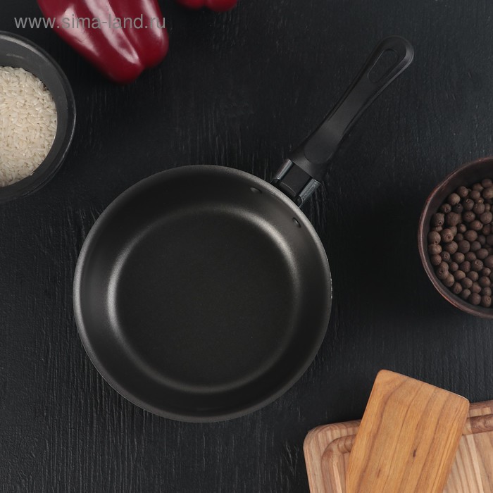 Сковорода «Классика атлас», d=16 см
Сковорода «Классика атлас», d=16 см