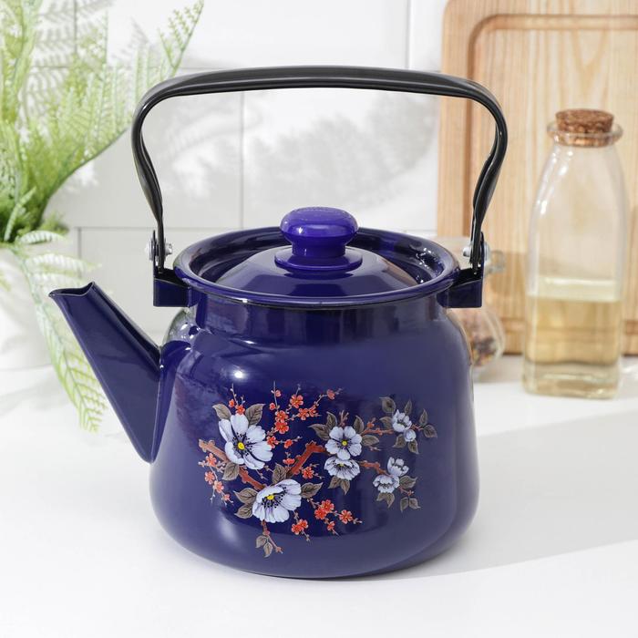 Чайник кобальтовый с петлёй «Весенний сад», 2,3 л
Чайник кобальтовый с петлёй «Весенний сад», 2,3 л