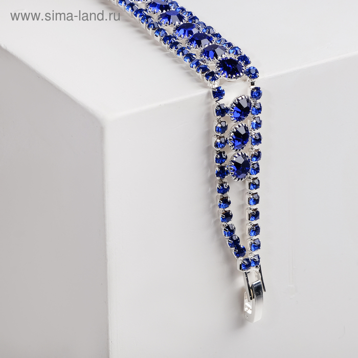 Браслет со стразами "Северное сияние" обрамлённые круги, цвет синий в серебре,L=18см
Браслет со стразами "Северное сияние" обрамлённые круги, цвет синий в серебре,L=18см