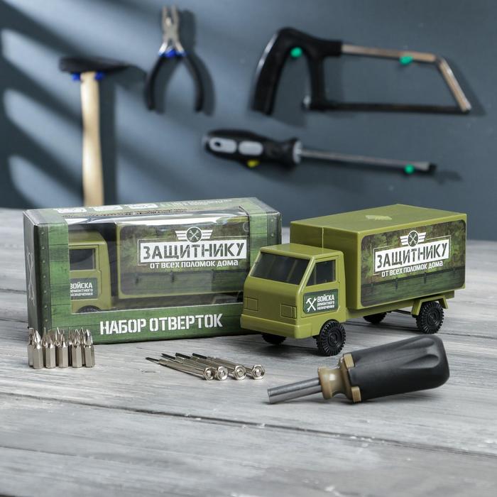 Набор инструментов в грузовике "Защитнику от всех поломок", подарочная упаковка, 15 предметов 
Набор инструментов в грузовике "Защитнику от всех поломок", подарочная упаковка, 15 предметов