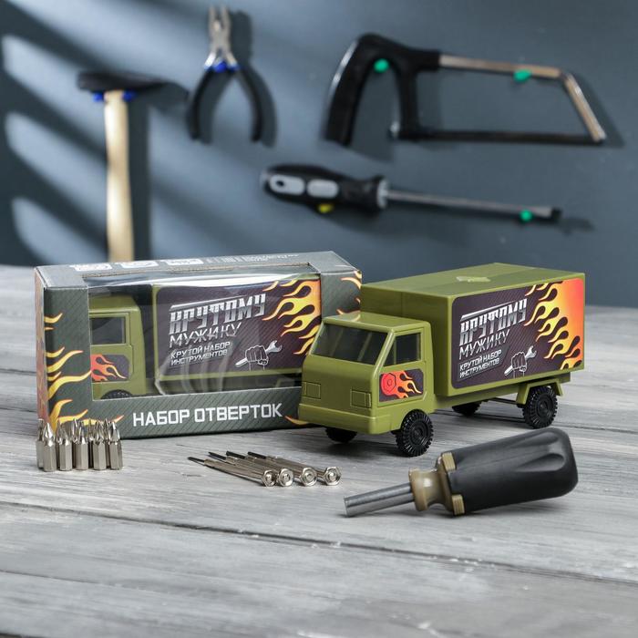 Набор инструментов в грузовике "Крутому мужчине", подарочная упаковка, 15 предметов
Набор инструментов в грузовике "Крутому мужчине", подарочная упаковка, 15 предметов