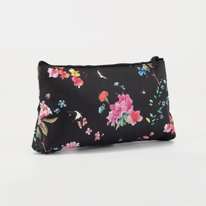 Косметичка на молнии, цвет чёрный
Косметичка на молнии, цвет чёрный
