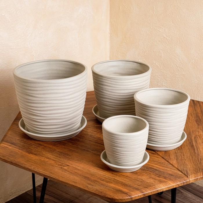 Набор горшков для цветов "Грация волна", бежевый, 4 горшка: 1 л, 2.2 л, 4.3 л, 7 л
Набор горшков для цветов "Грация волна", бежевый, 4 горшка: 1 л, 2.2 л, 4.3 л, 7 л