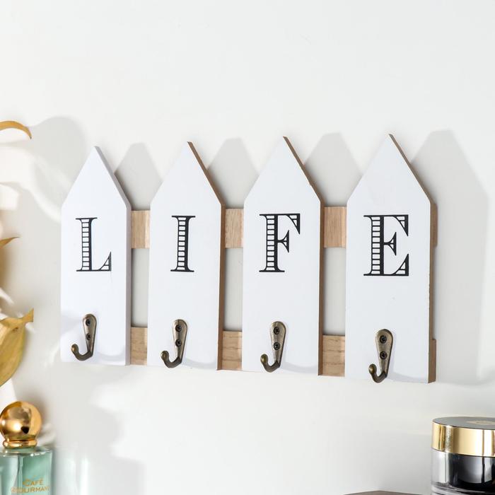 Крючки декоративные дерево "Надпись LIFE на заборе" 15х6,5х27 см
Крючки декоративные дерево "Надпись LIFE на заборе" 15х6,5х27 см
