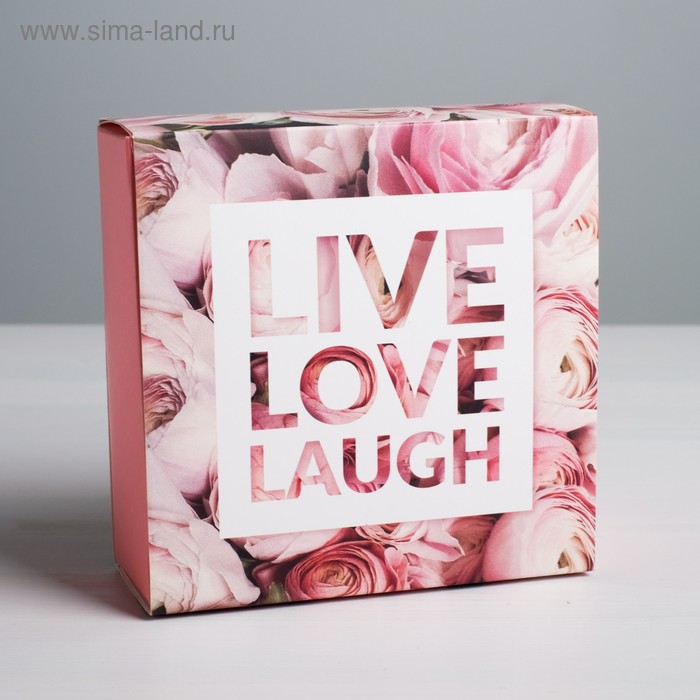 Коробка для сладостей «Живи Люби Смейся», 13 × 13 × 5 см
Коробка для сладостей «Живи Люби Смейся», 13 × 13 × 5 см