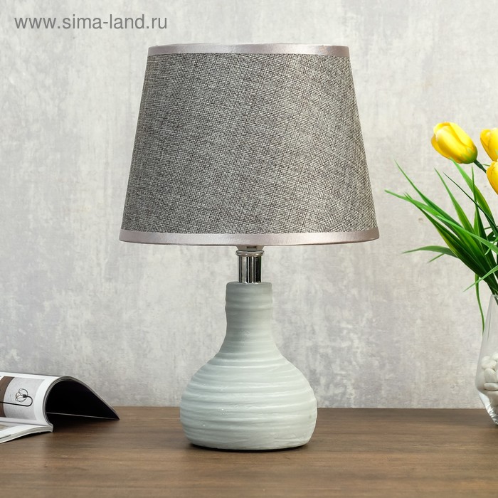 Лампа настольная 320618/1 E14 40Вт серый 19,5х19,5х32 см
Лампа настольная 320618/1 E14 40Вт серый 19,5х19,5х32 см