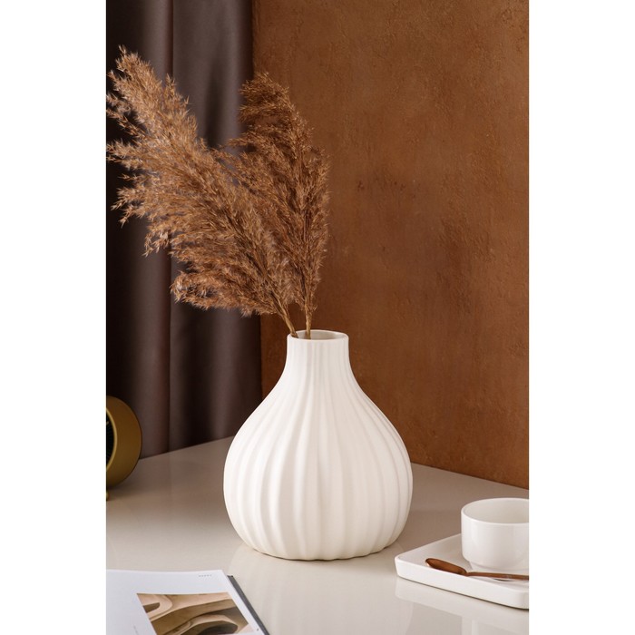 Ваза керамическая "Инжир", настольная, геометрия, белая, 23 см
Ваза керамическая "Инжир", настольная, геометрия, белая, 23 см