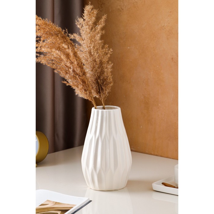 Ваза керамическая "Ананас", настольная, декоративная, интерьерная, белая, 24 см
Ваза керамическая "Ананас", настольная, декоративная, интерьерная, белая, 24 см