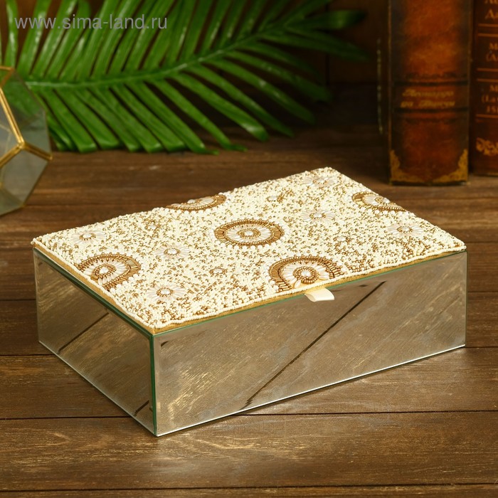 Шкатулка "Надида" стекло, бисер 26х18х7 см
Шкатулка "Надида" стекло, бисер 26х18х7 см