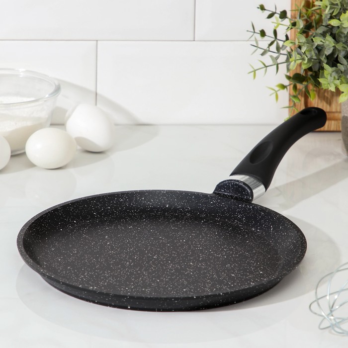 Сковорода блинная «Гранит Black», d=24 см, пластиковая ручка, антипригарное покрытие, цвет чёрный
Сковорода блинная «Гранит Black», d=24 см, пластиковая ручка, антипригарное покрытие, цвет чёрный