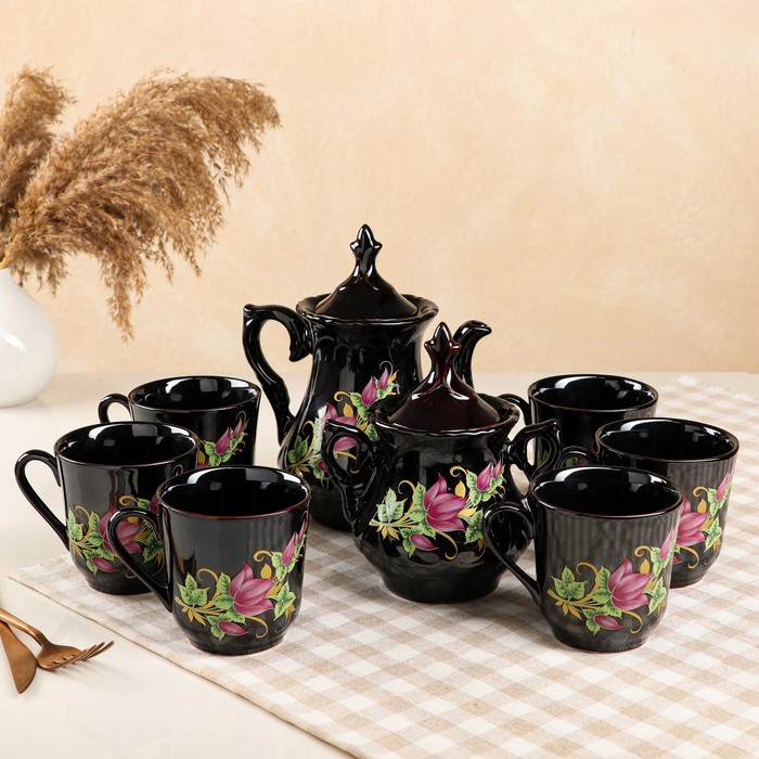 Чайный сервиз "Александра", 8 предметов, коричневый, деколь цветы, 0.9/0.6/0.3 л
Чайный сервиз "Александра", 8 предметов, коричневый, деколь цветы, 0.9/0.6/0.3 л