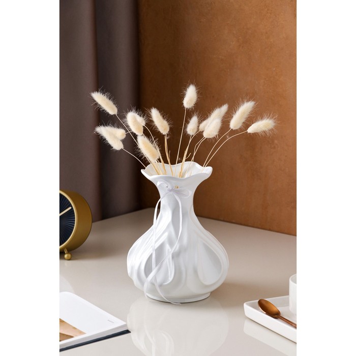 Ваза керамическая "Лотос", настольная, белая, 20 см
Ваза керамическая "Лотос", настольная, белая, 20 см