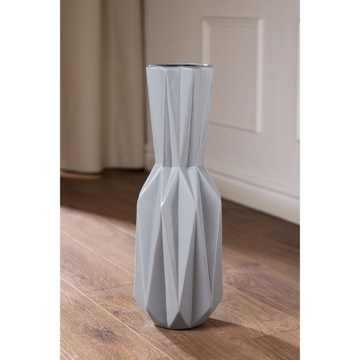 Ваза керамическая "Кристалл", напольная, глянец, серая, 50 см
Ваза керамическая "Кристалл", напольная, глянец, серая, 50 см