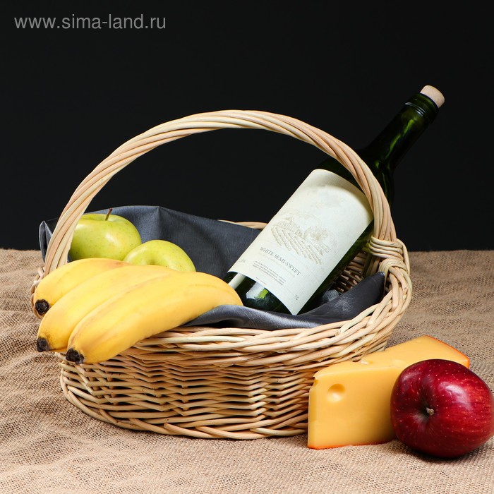 Корзина плетеная "Подарок", 31 х 30 х 27 см
Корзина плетеная "Подарок", 31 х 30 х 27 см