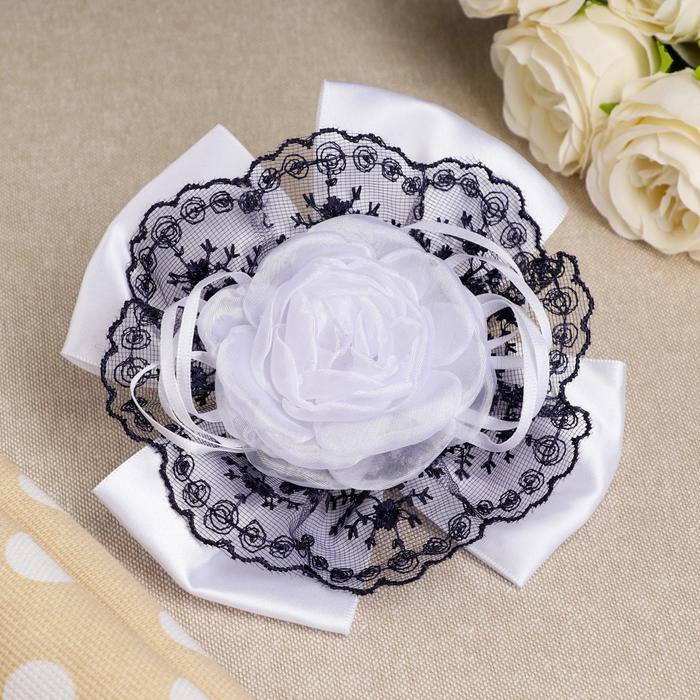 Бант для девочек с резинкой "Исис", белый, кружево, 15 см
Бант для девочек с резинкой "Исис", белый, кружево, 15 см