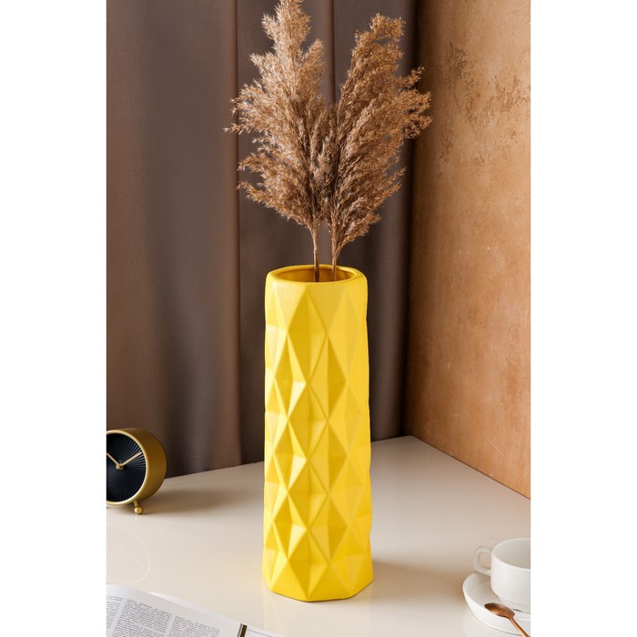 Ваза керамическая "Поли", настольная, муар, жёлтая, 40 см
Ваза керамическая "Поли", настольная, муар, жёлтая, 40 см
