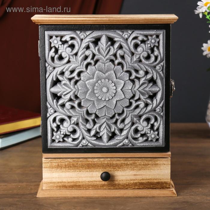 Ключница дерево с ящиком 6 крючков "Цветочные узоры" 28х22х7 см
Ключница дерево с ящиком 6 крючков "Цветочные узоры" 28х22х7 см